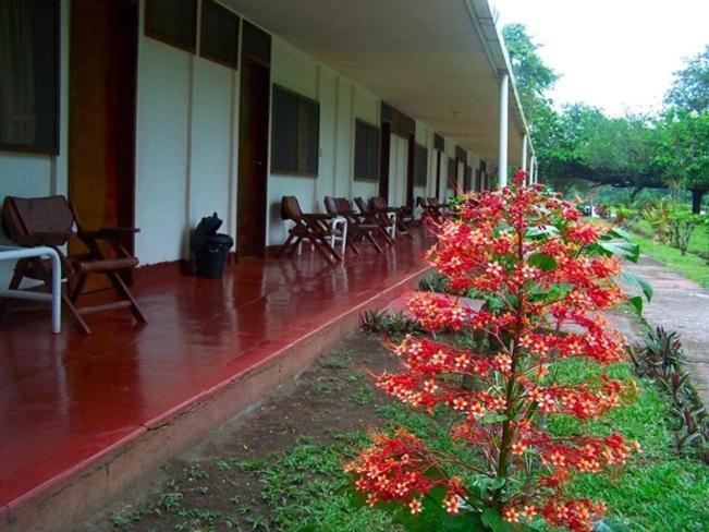 Ilan-Ilan Trails & Lodge Siete Exterior photo